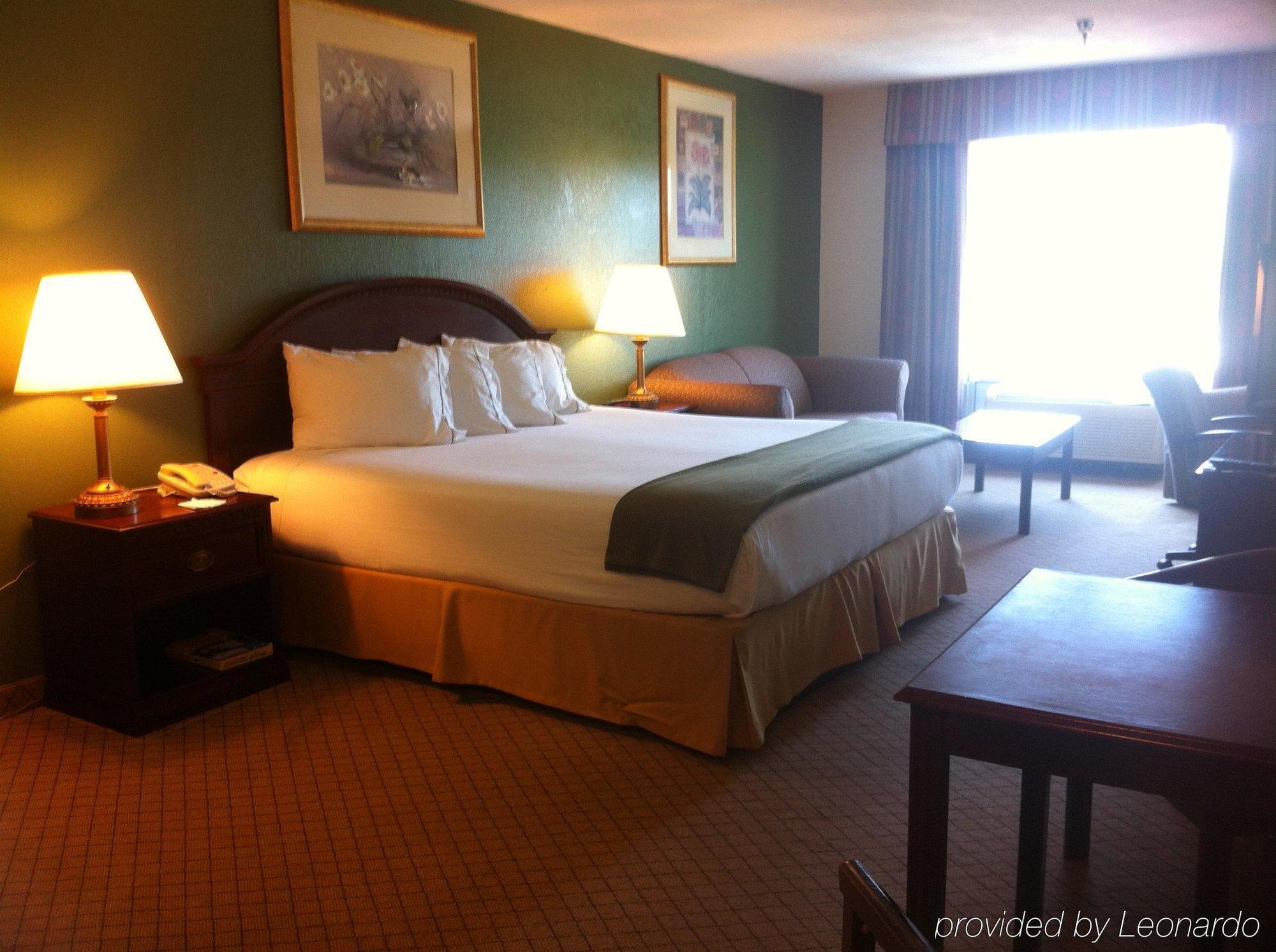 Baymont By Wyndham Montgomery South Camera foto